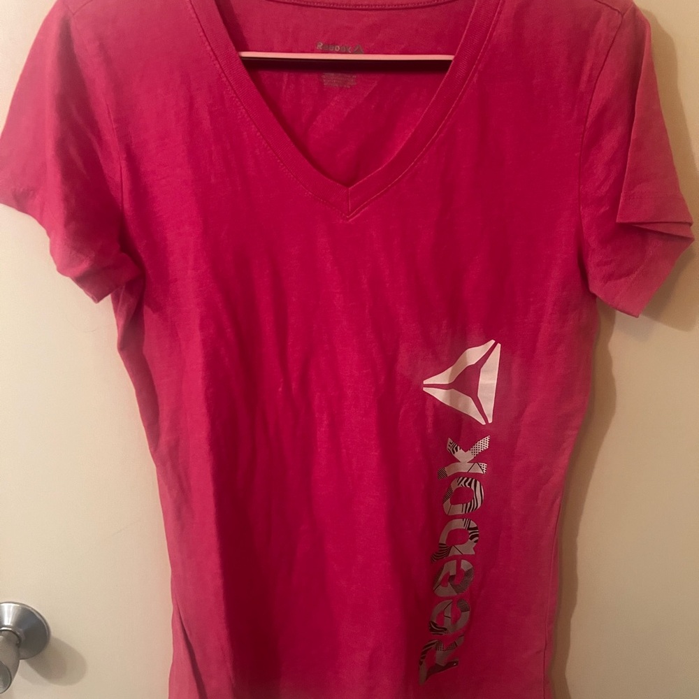 Reebok Women's Bright Pink Graphic Tee